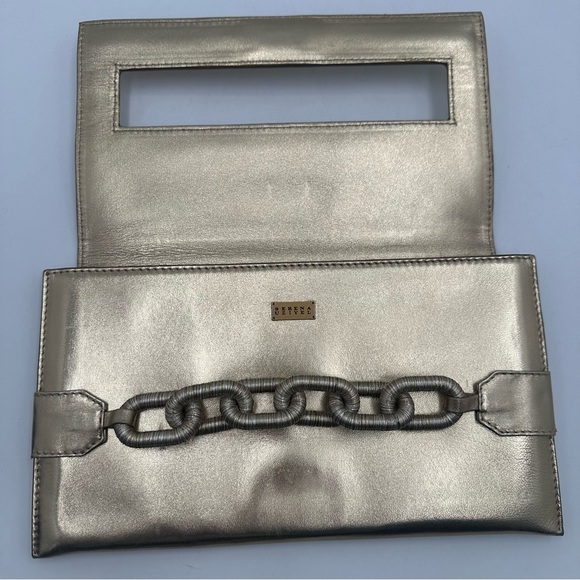 Serena Uziyel Women's Gold Catena Envelope Metallic Leather Clutch Bag - Picture 9 of 16